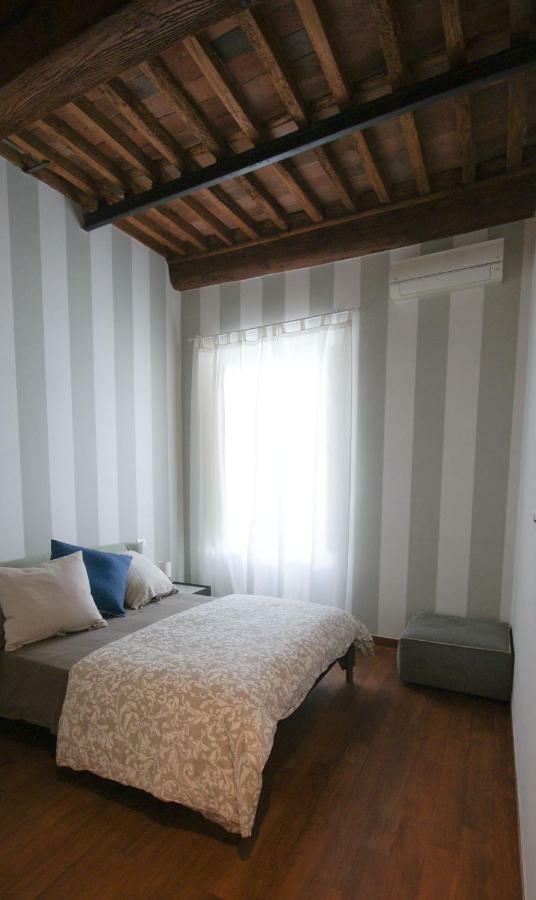 Tabacchi Luxury Apartment In Lucca Historical Center Near Toll Parking Zewnętrze zdjęcie